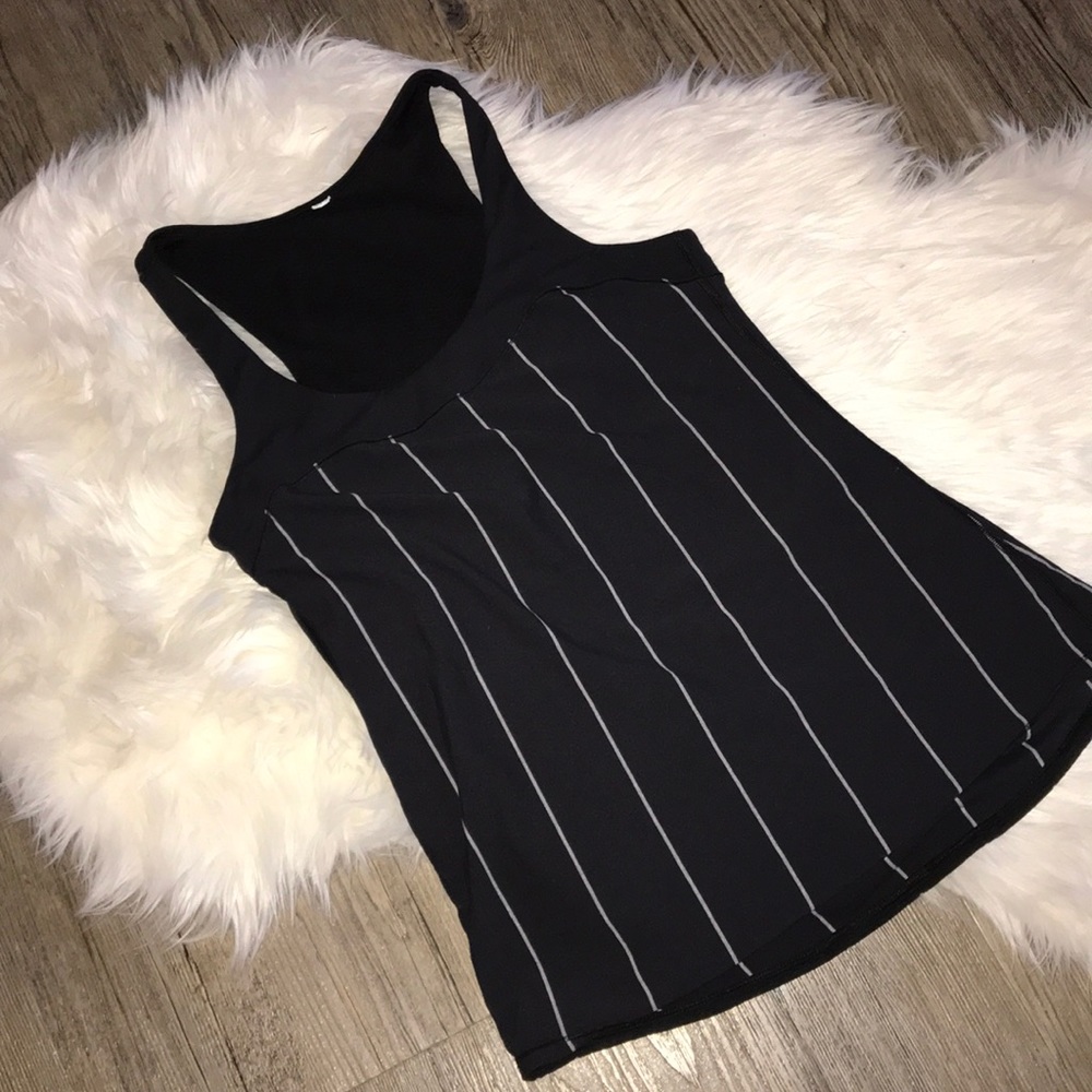 Lululemon tank